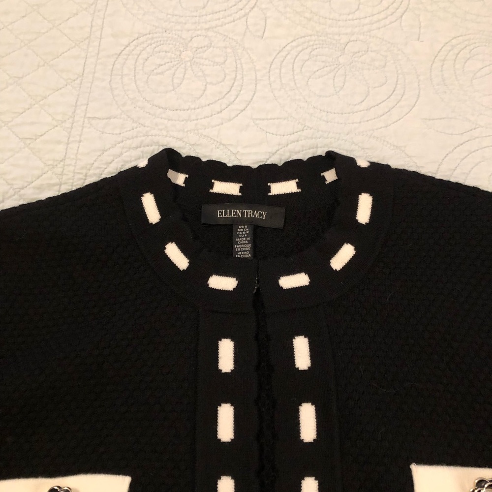 Ellen Tracy Seed Stitch Trim cardigan. Size small. - Picture 5 of 13